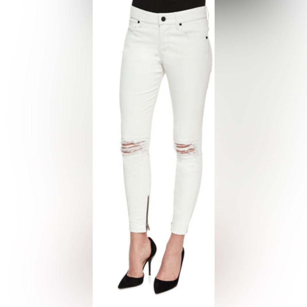 ⭐️SALE⭐️RtA White Leather Distressed Jean Petite ankle zip Kortney Kardashian ☑️